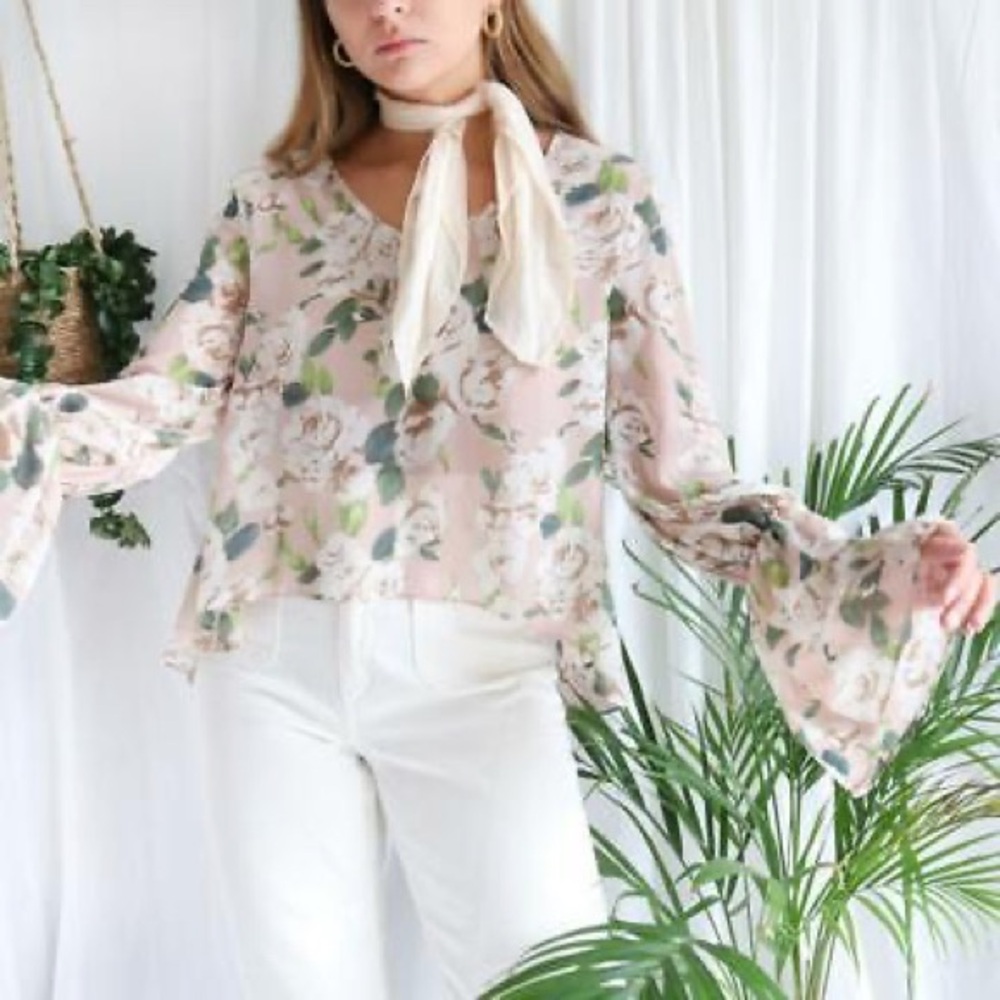 Cotton Candy Floral Boho Sleeved Blouse Size Small